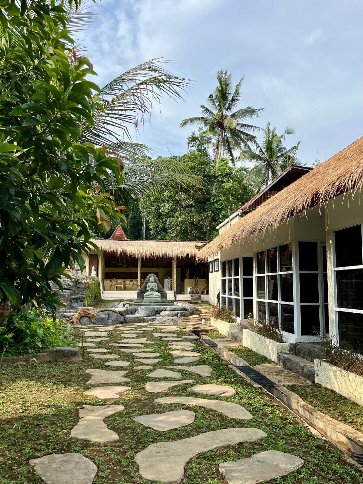 Bamboo Oasis Hotel Ubud Exterior foto